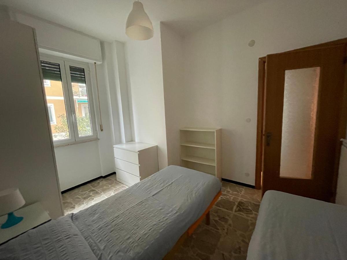 Appartamenti Con Giardino E Posto Auto Per Famiglie 菲纳莱利古雷 外观 照片